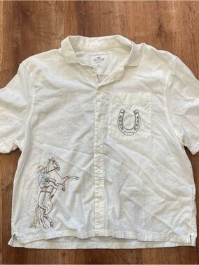 Hollister Shirt Womens XL White Boxy Crop Fit Cowboy Horseshoe Embroidered